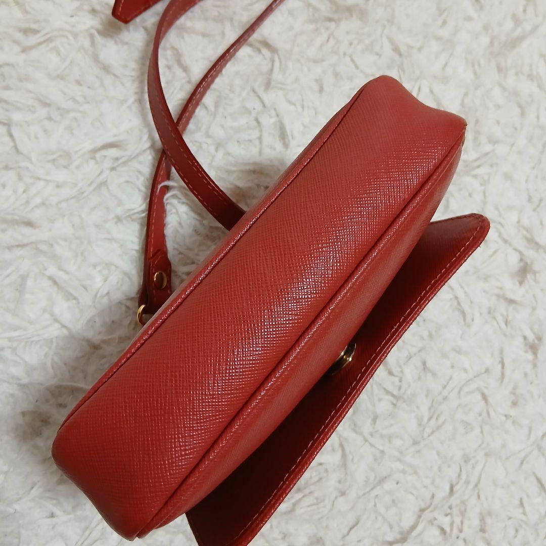 【Vivienne Westwood】オールレザー　ミニショルダーバッグ　レッド