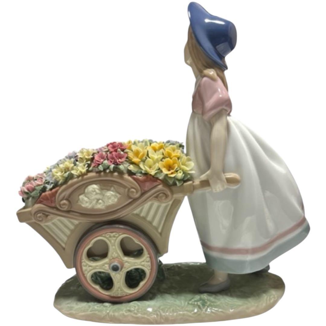 LLADRO リヤドロ 可愛いお花屋さん 荷車 少女 置物