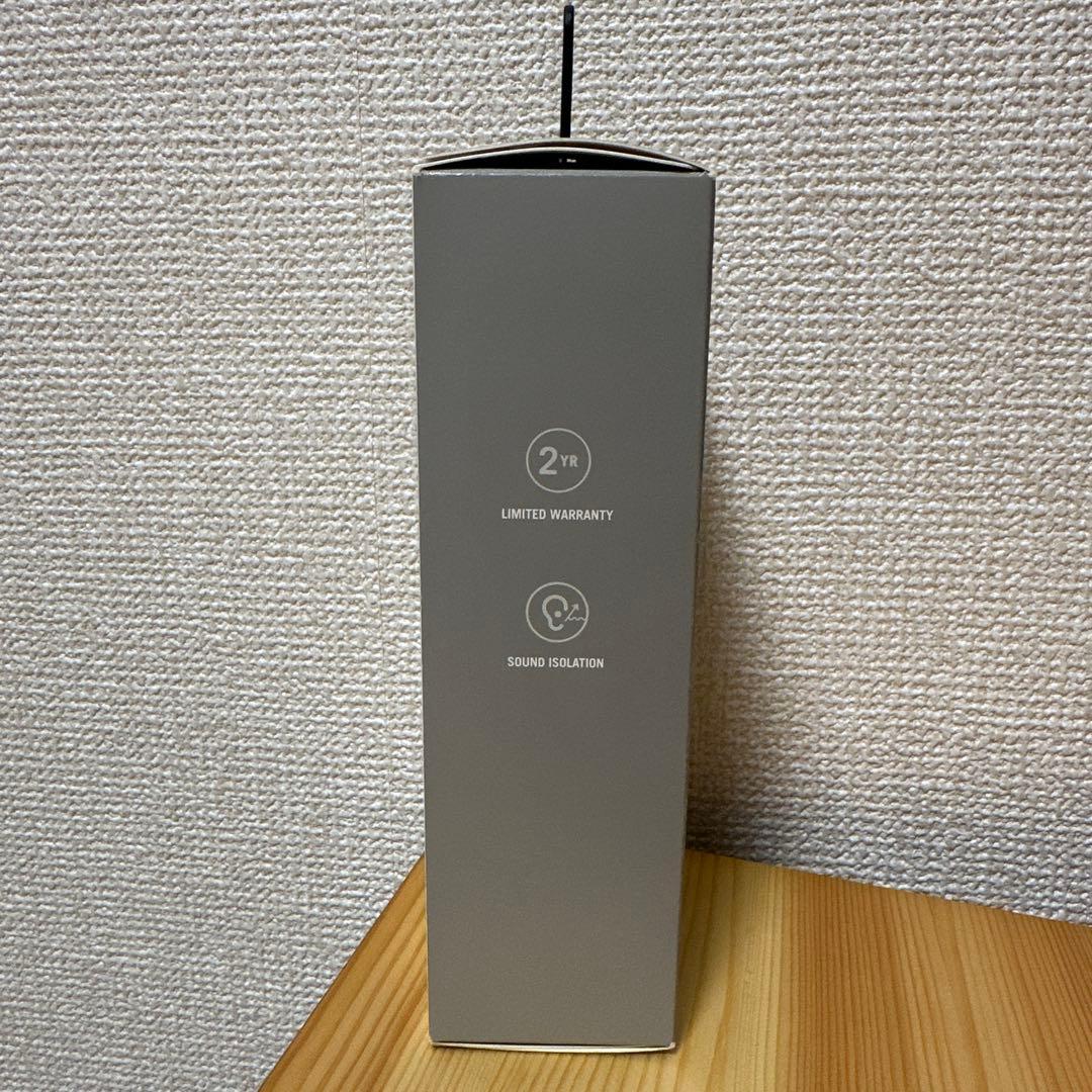 〔新品未使用〕SHURE SE215 有線イヤホン