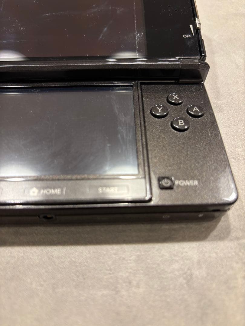 【即購入可】ポケットモンスター　サン ニンテンドー3DS本体・充電器付