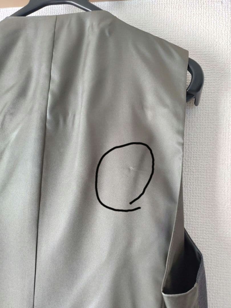 【未使用品】　メンズビジネススーツ　3ピース　BB7　グレー　訳あり