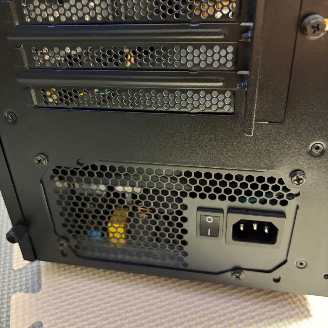 m*r様 PC i3-12100 DDR4-32GB 2TB Gen4 NVMe