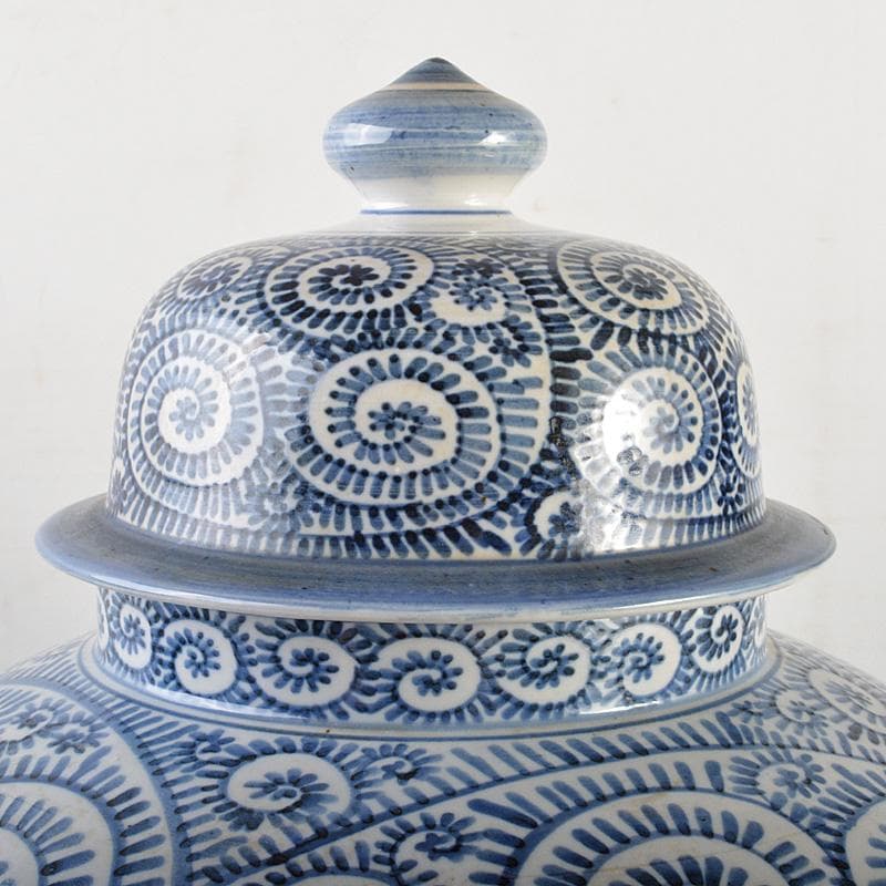 伊万里焼　古伊万里　染付　蛸唐草文　沈香壷　蓋物　飾壷　C　6047C