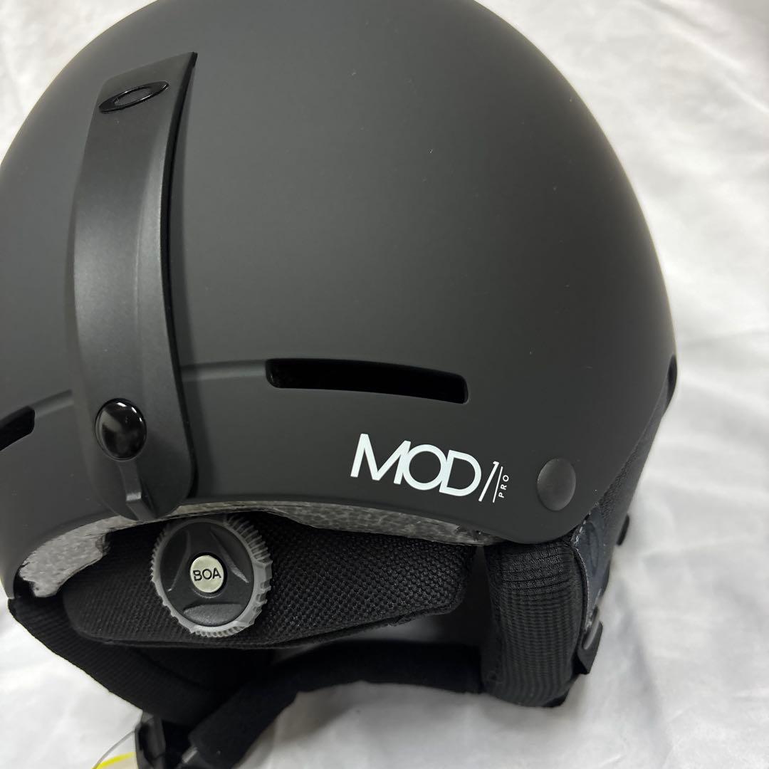 Oakley MOD1 PRO アジアンフィット　Mサイズ　ブラック