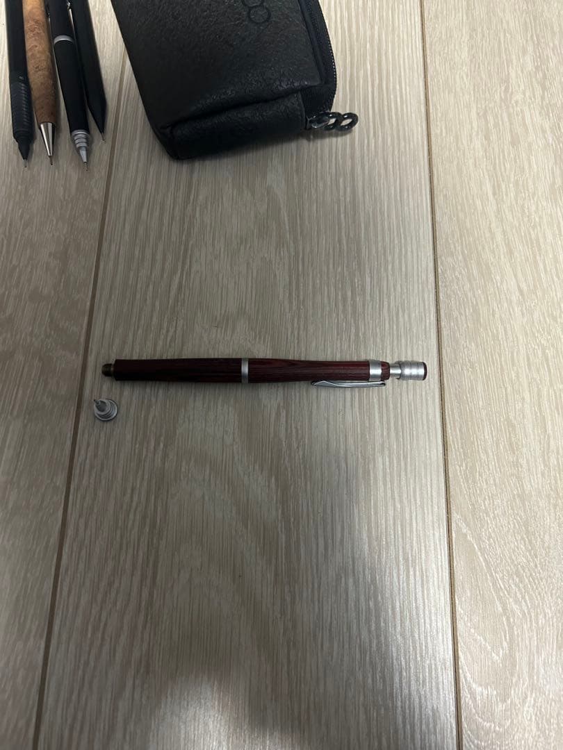 シャーペンまとめ売り 筆箱付き