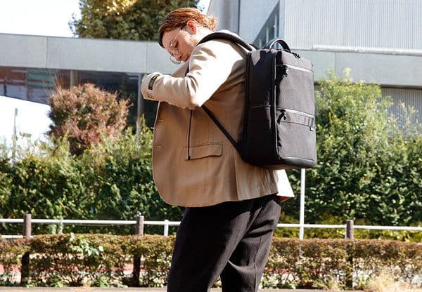 ほぼ新品 Evoon マルチビジネスリュック air 2.0