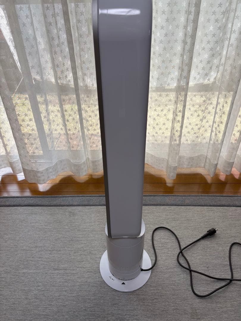 2024年式　美品dyson cool 冷風機 ホワイト タワー型
