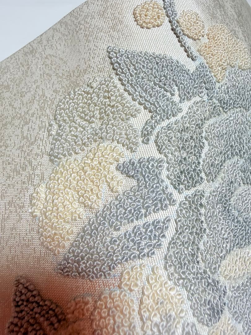 高級 袋帯 正絹 お太鼓柄 相良刺繍 中国刺繍 ホワイト シルバー 訪問着