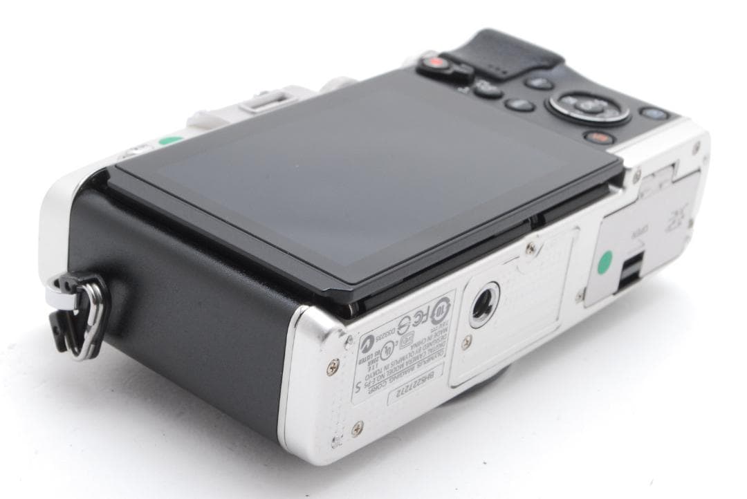 お値下げ!!〈美品＋＋〉オリンパス PEN E-P5 デジタルカメラ