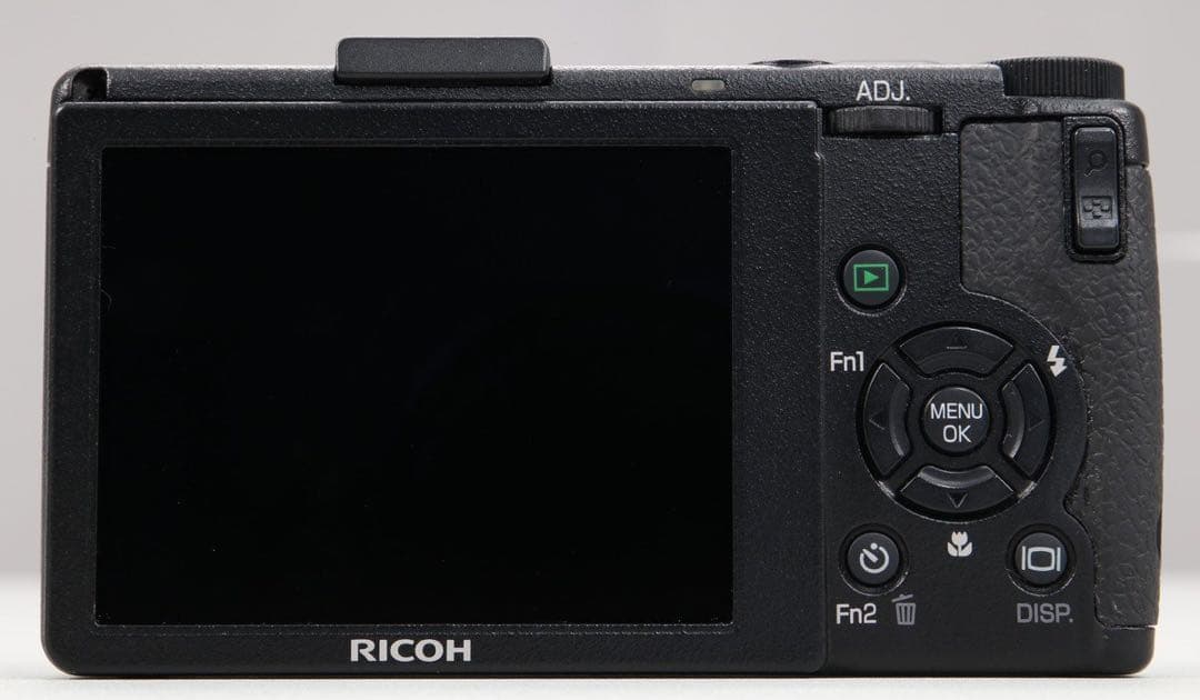 RICOH GR DIGITAL III コンパクトデジタルカメラ　18番