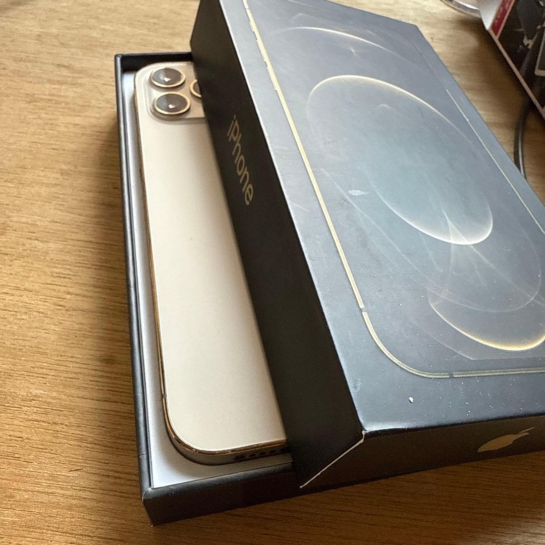 Apple iPhone 12 Pro ゴールド 本体　512GB