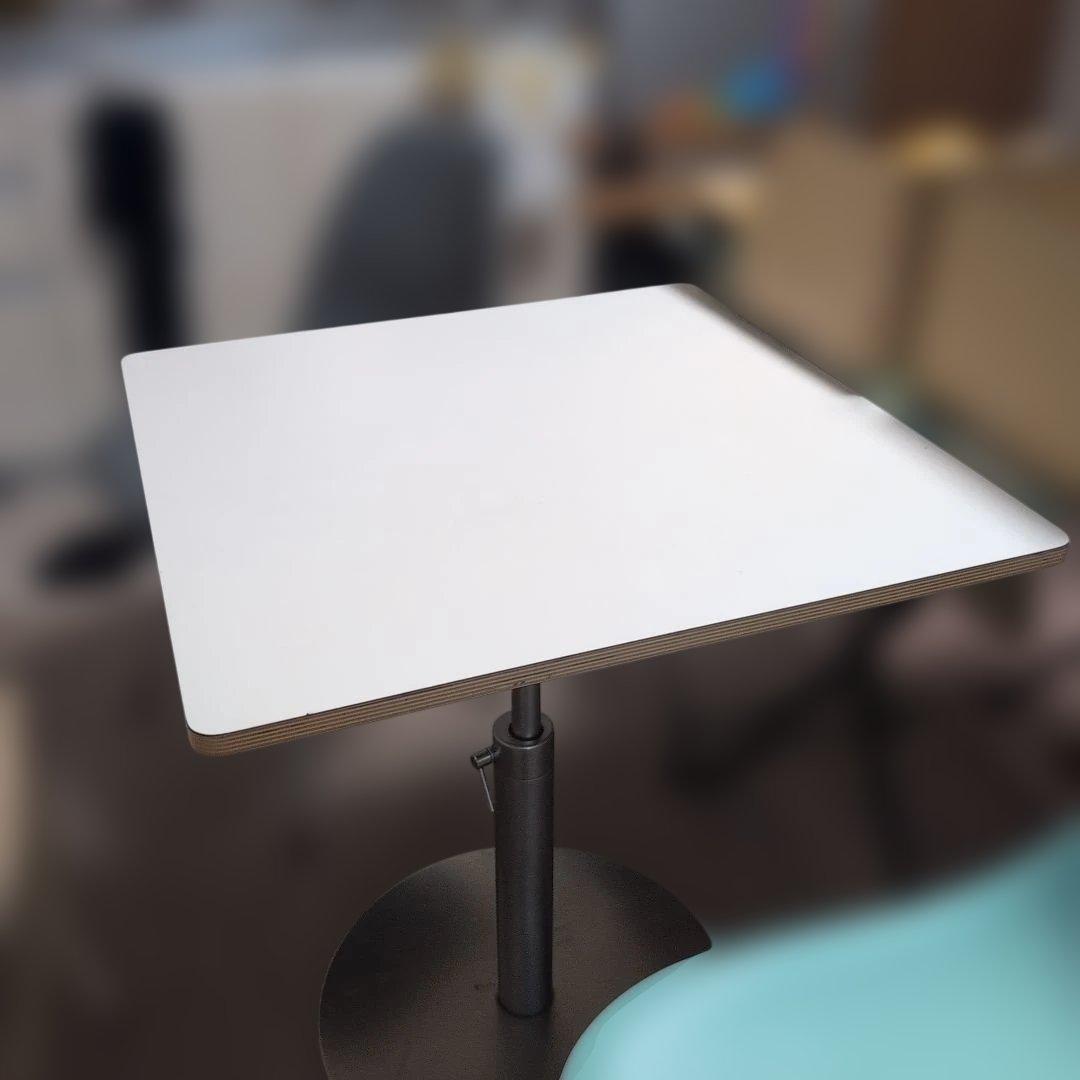 ラ・パルマ　ブリオ　スクエアテーブル