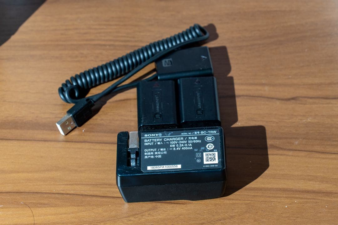 SONY α7Sii a7s2 ミラーレス一眼 本体 バッテリー2個付き