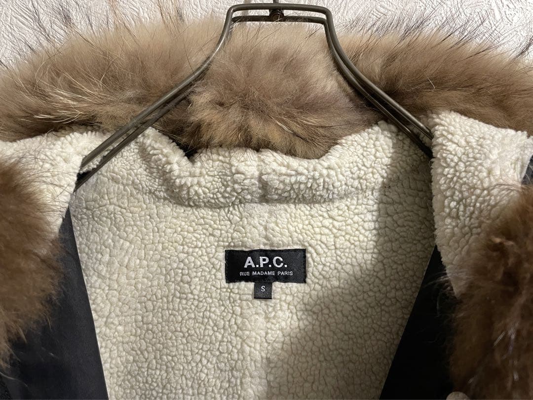 A.P.C. ラクーン ファー モッズコート / アーペーセー ミリタリー
