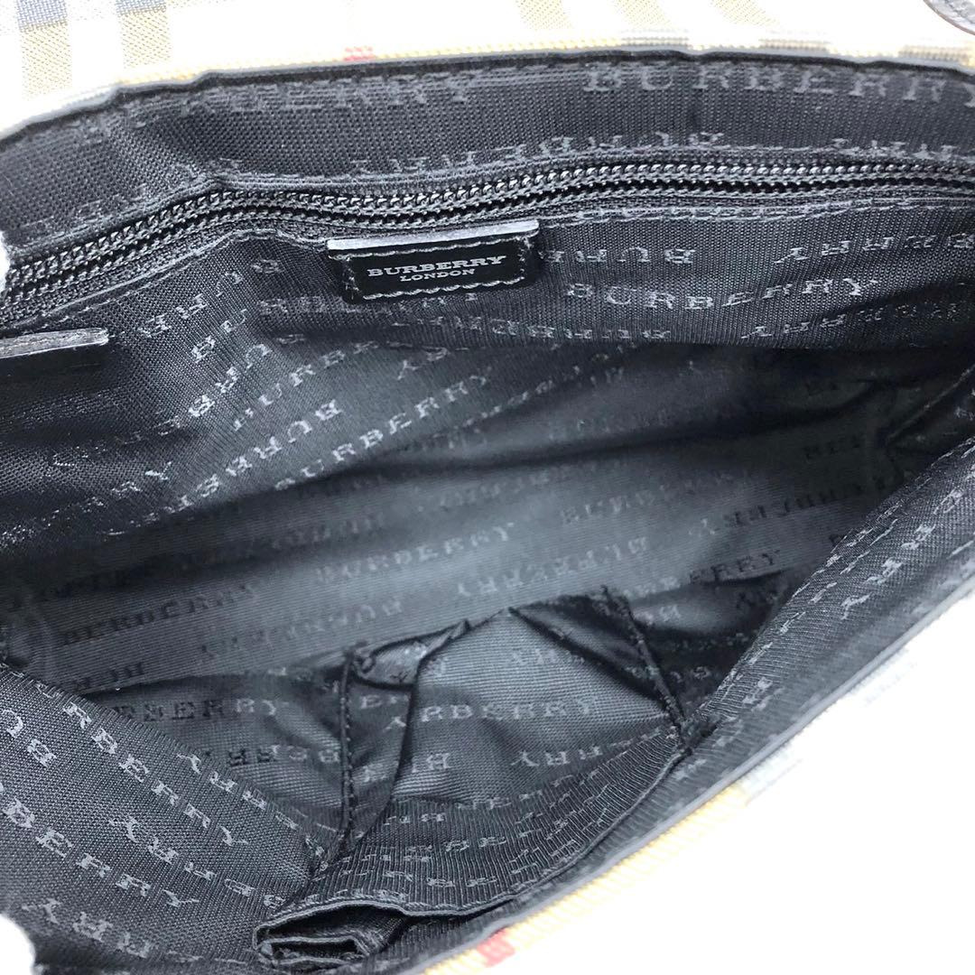 ✨極希少✨バーバリー ショルダーバッグ ノバチェック チャーム PVC レザー