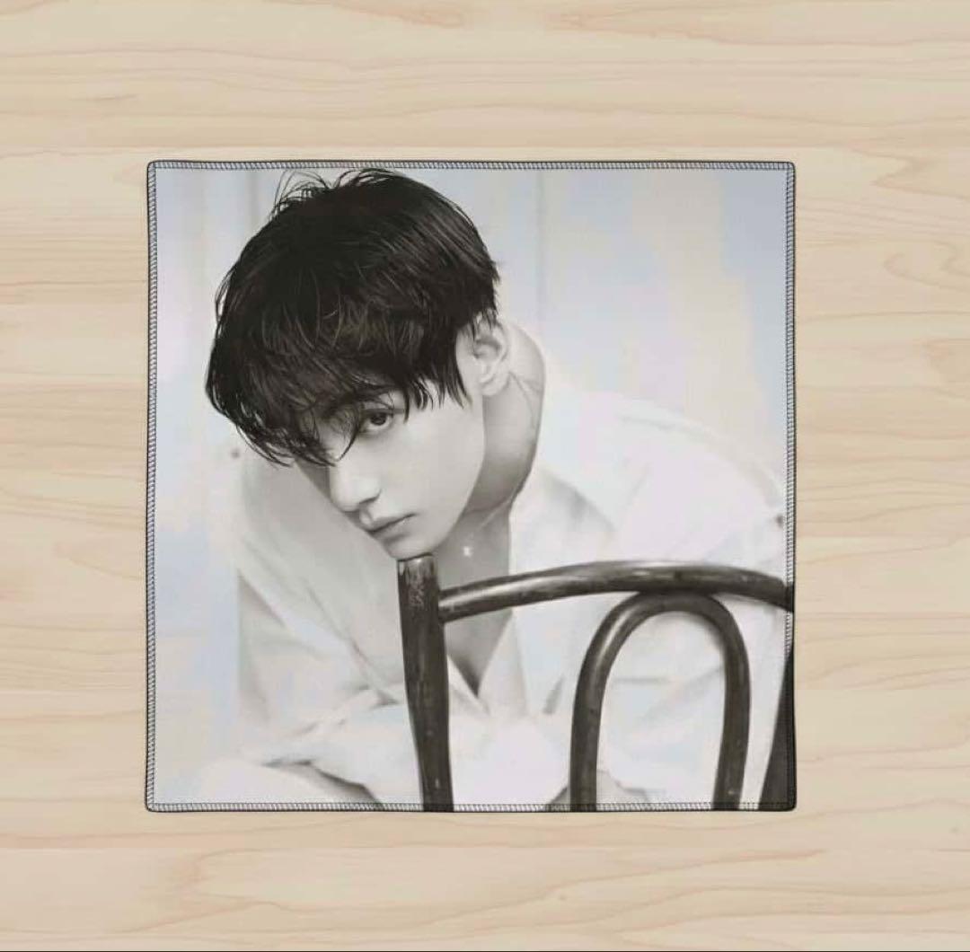 taehyung テヒョン テテ ハンドタオル　30×30 グク　ジミン　ジン