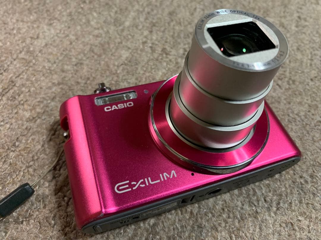 美品　CASIO（カシオ）デジタルカメラ EXILIM EX-ZS190 動作品