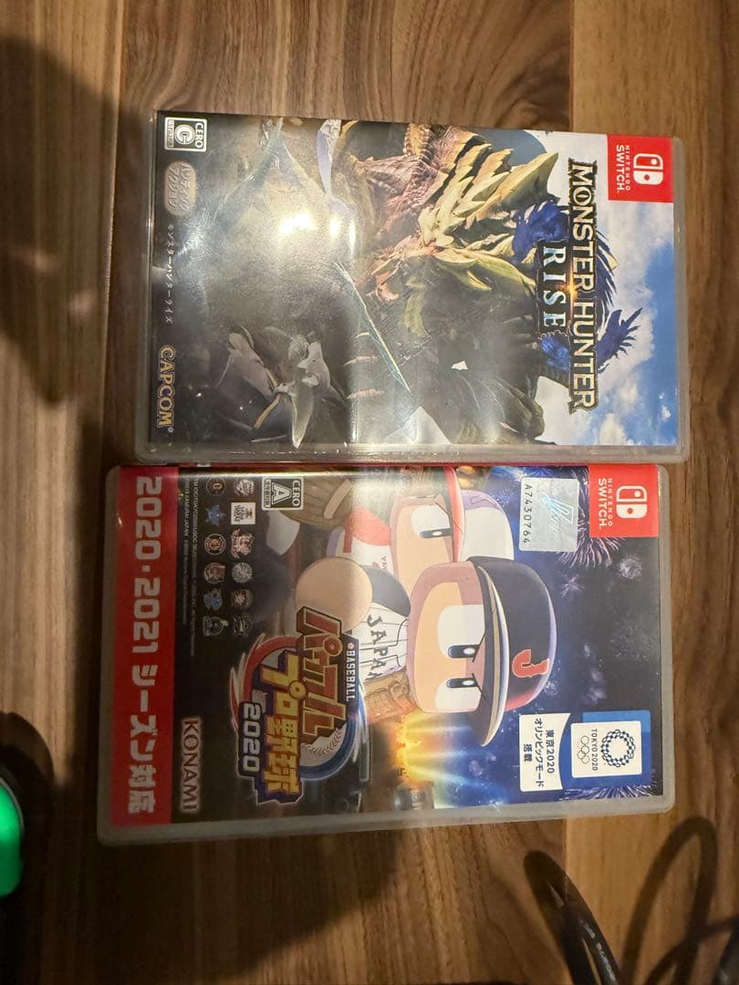 Nintendo Switch 本体＋プロコン＋ソフト2本＋充電器