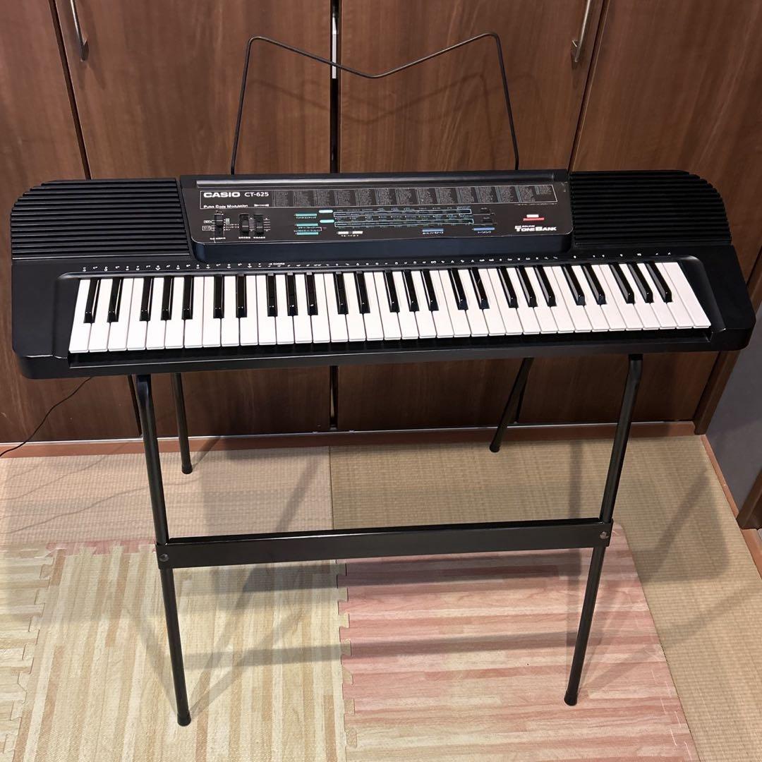 CASIO カシオ　CT-625 ピアノ　電子キーボード　スタンド付き