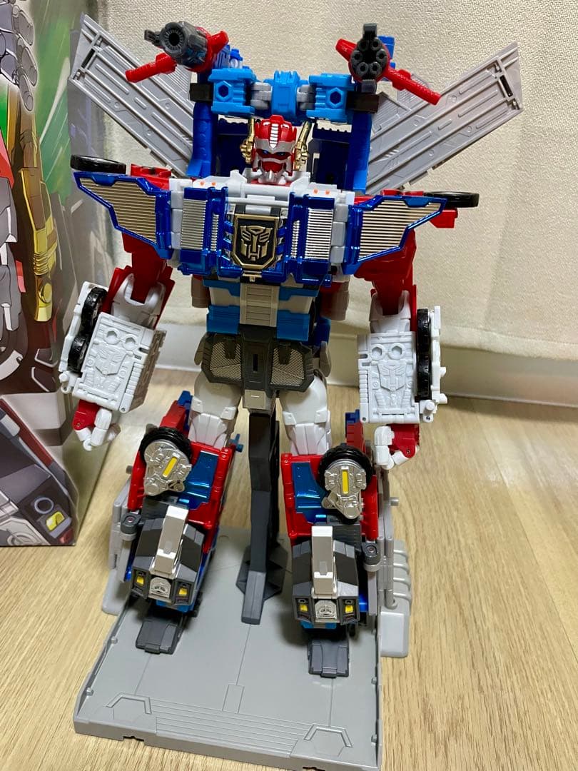 ゴッドファイヤーコンボイ　クラウドファンディング