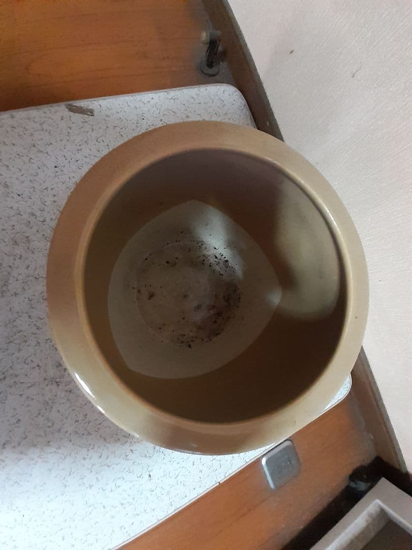 火鉢　木製 スラットデザイン ブラウン　台座付