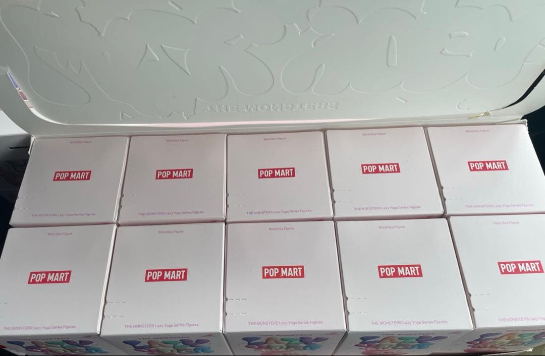 ポップマート ラブブ THE MONSTERS Lazy Yoga 20個