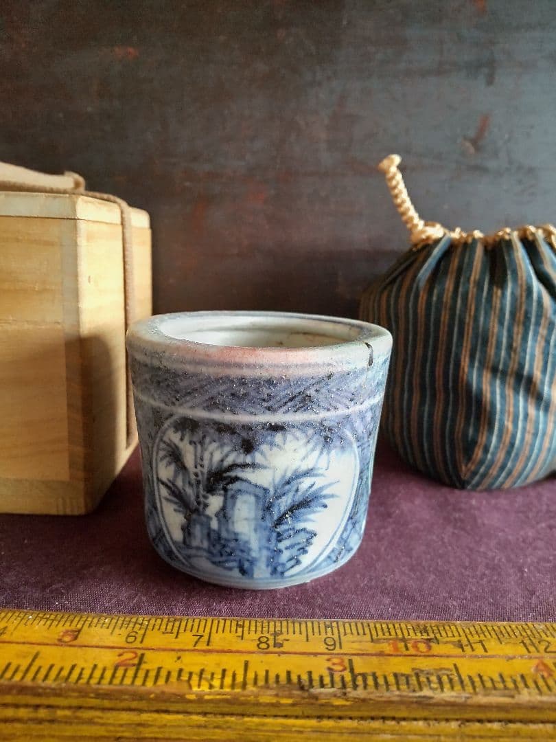 初期伊万里　百聞窯　窓絵香炉