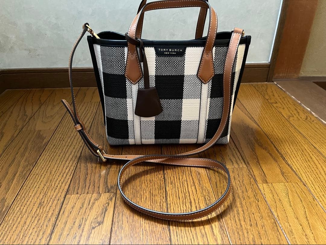 【美品】トリーバーチ　ショルダーバッグ
