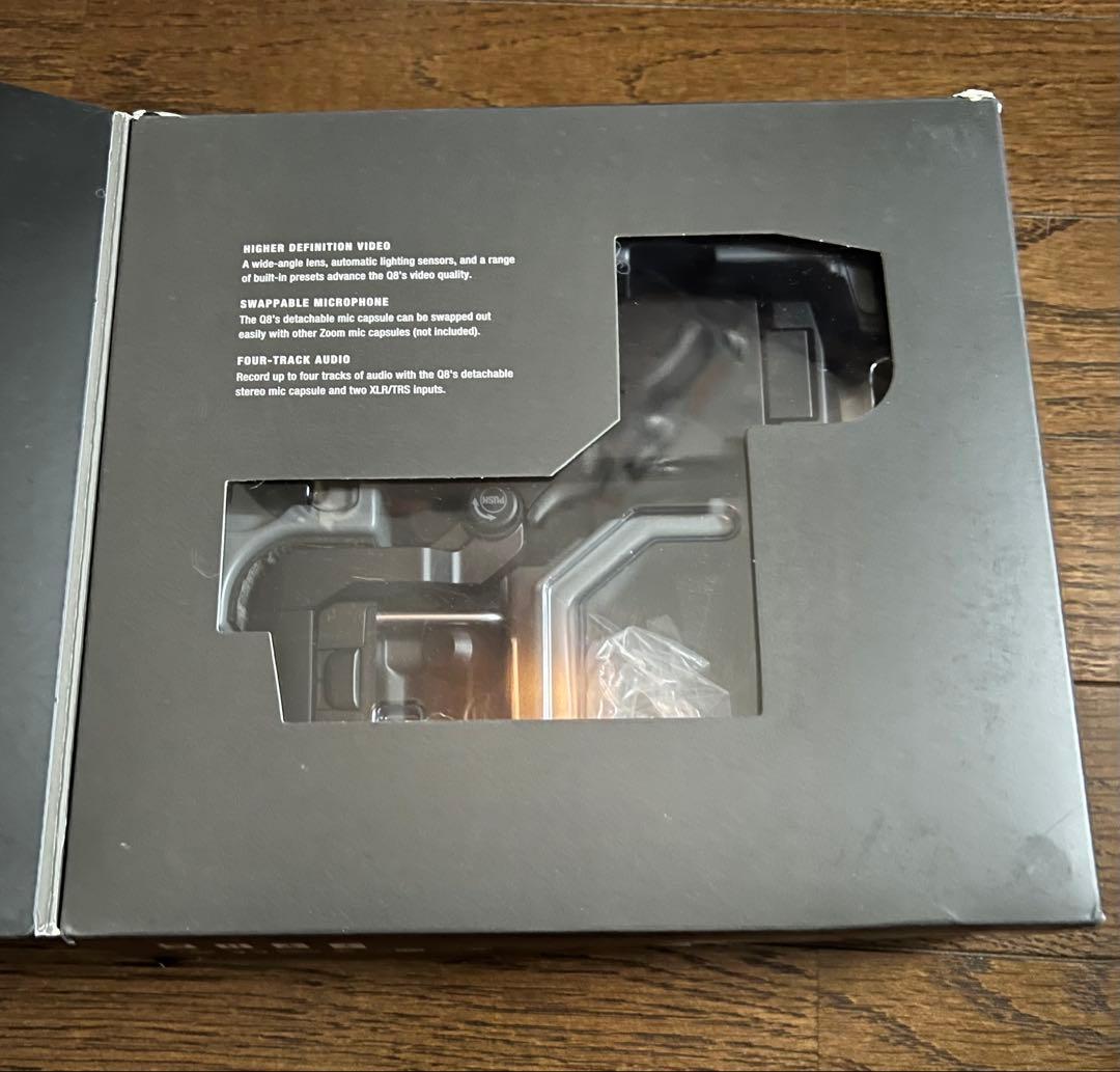 ZOOM Q8 ズーム ハンディビデオレコーダー