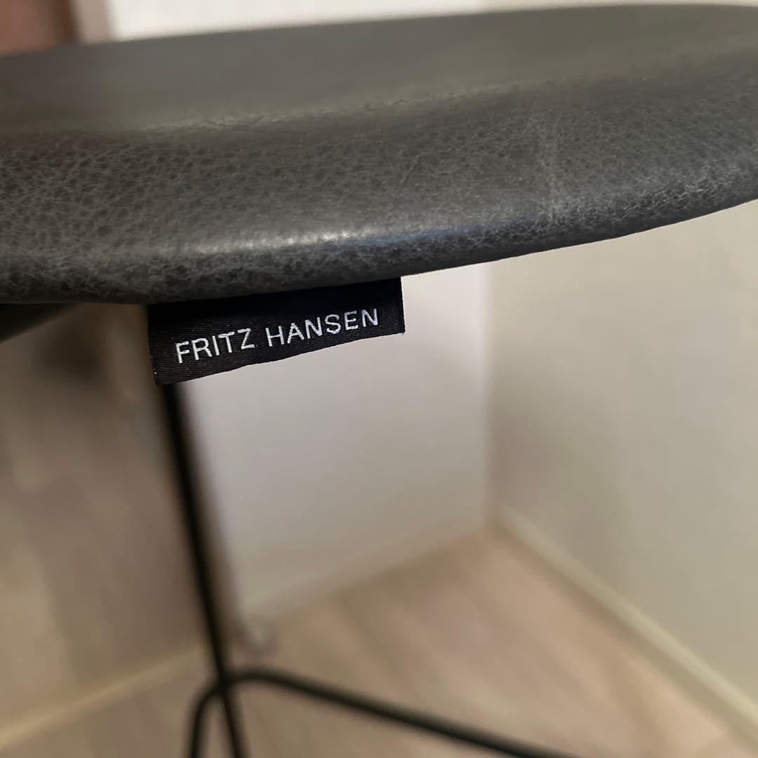 ※中古品※ FRITZ HANSEN フリッツ・ハンセン　カウンタースツール