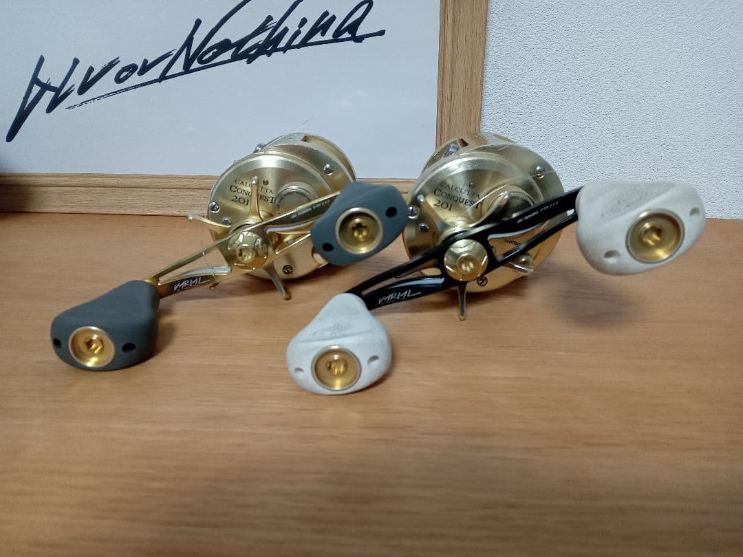 バリアル　ホイールキャップ　Mk1 ゴールド（ホイールキャップのみの出品です）