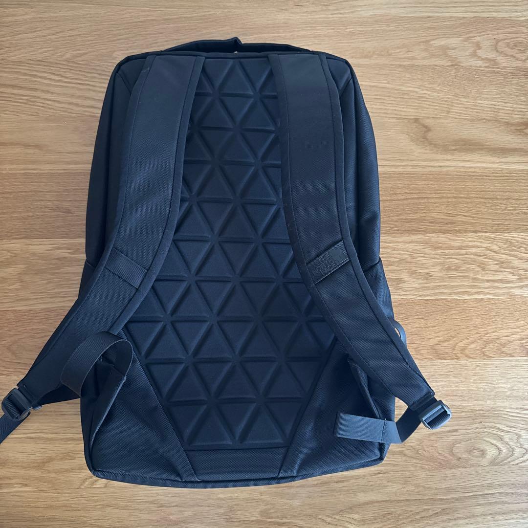 【THE NORTH FACE 】シャトルデイパックスリム