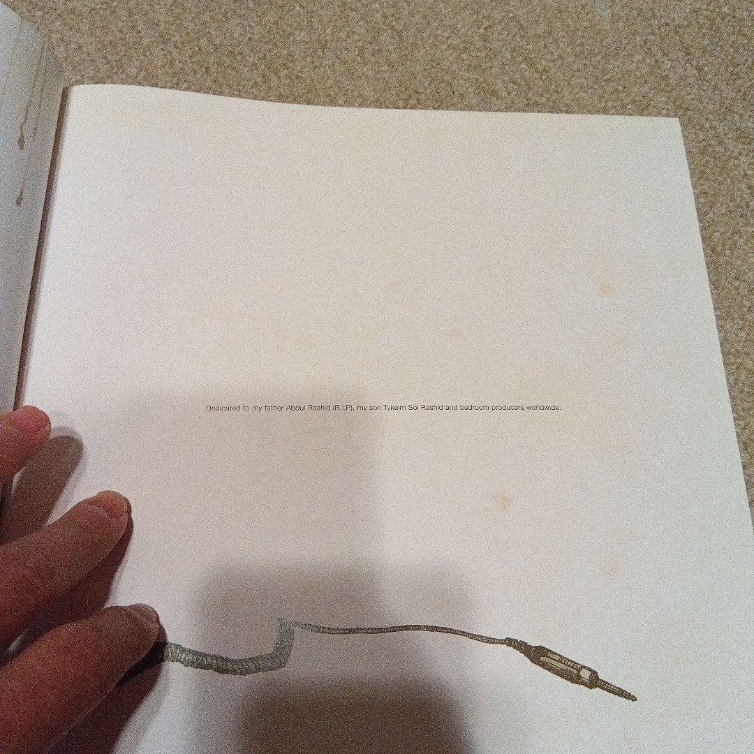 アート・デザイン・音楽 BEHIND THE BEAT