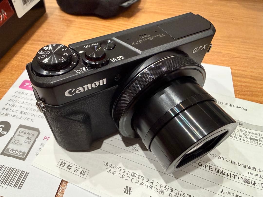 超美品　Canon G7X MarkII コンパクトデジタルカメラ