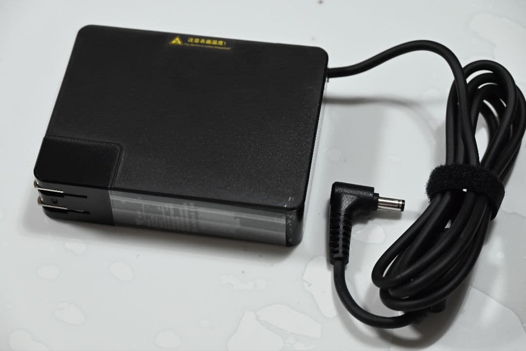 ONEXGPU RX 7600M XT 並行輸入 + OCuLinkケーブル