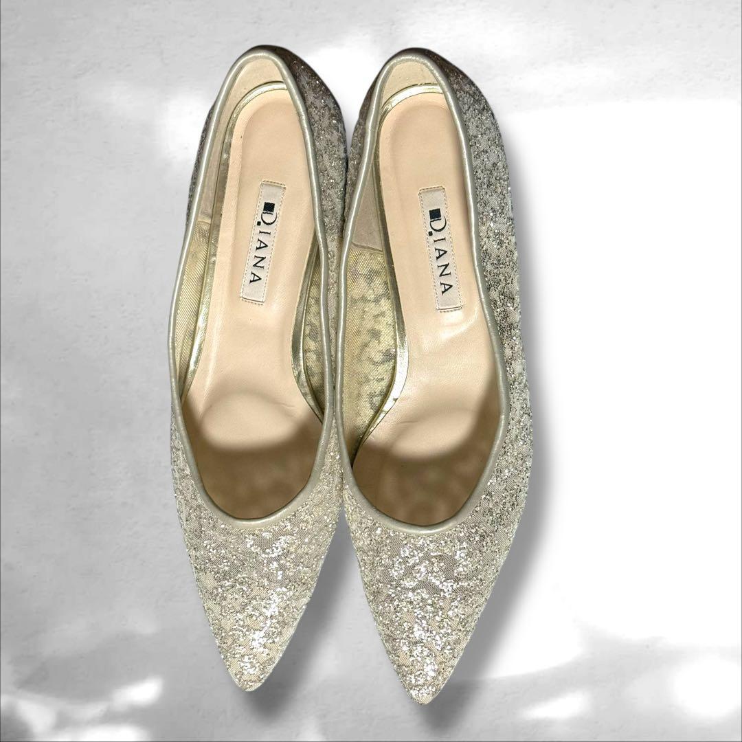 DIANA グリッターチュール　ロングノーズフラットシューズ　プラチナ　23.5