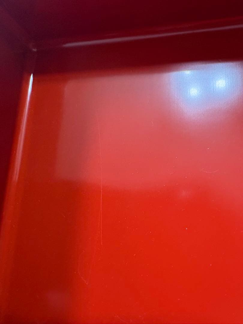 未使用に近い　木曽檜漆重箱　朱色の重箱 金色の模様