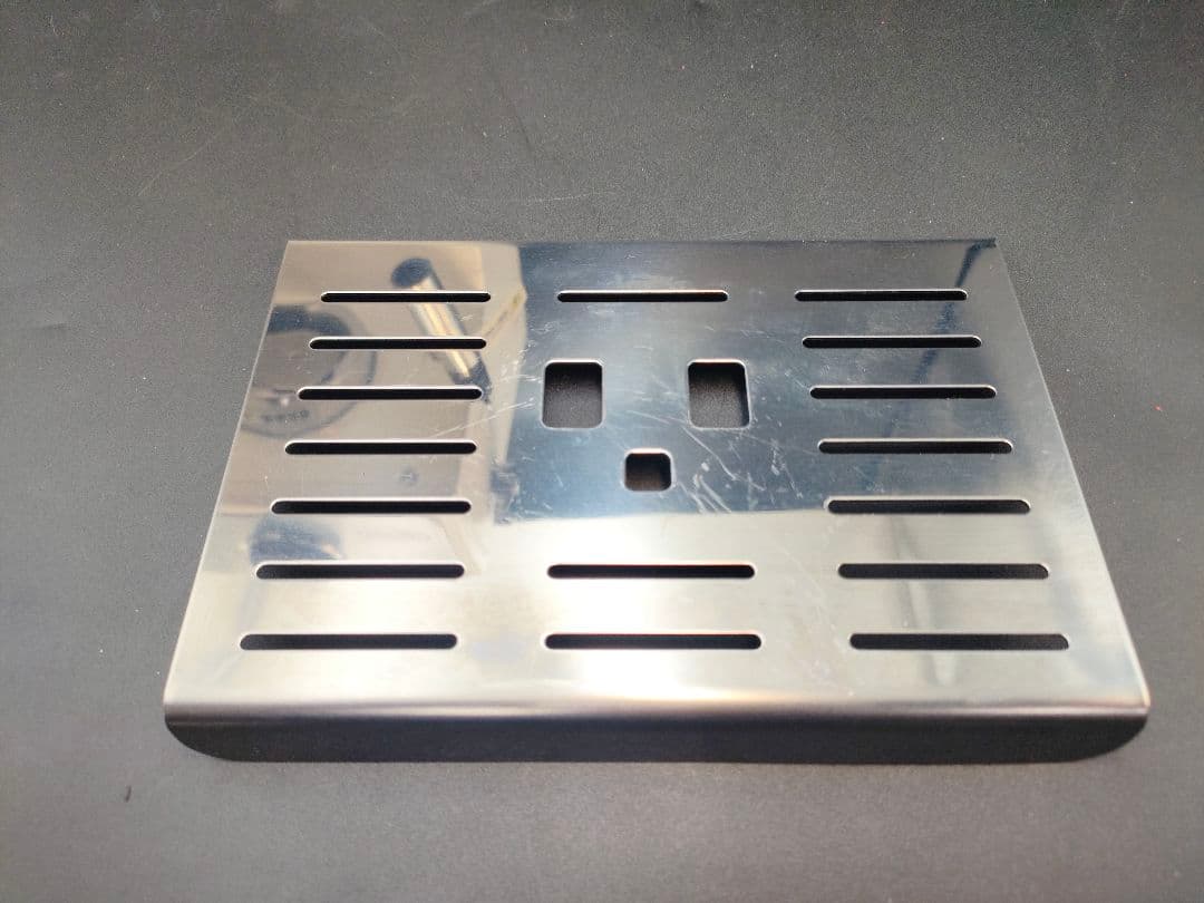 デロンギ エスプレッソ・カプチーノメーカー ECP3220J-W