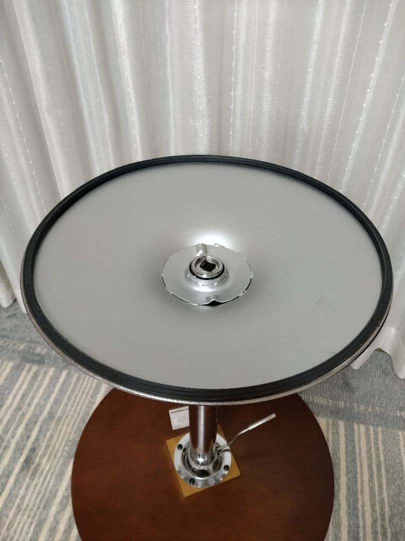 カウンターテーブル　丸　高さ調整　天板回転　ブラウン