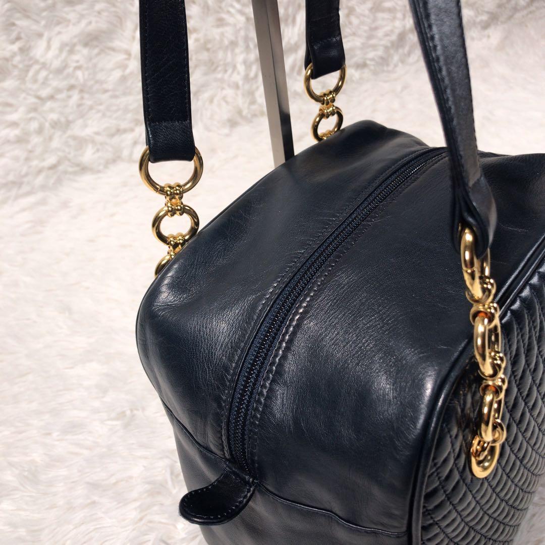 BALLY バリー レザー キルティング タッセル ショルダーバッグ ネイビー