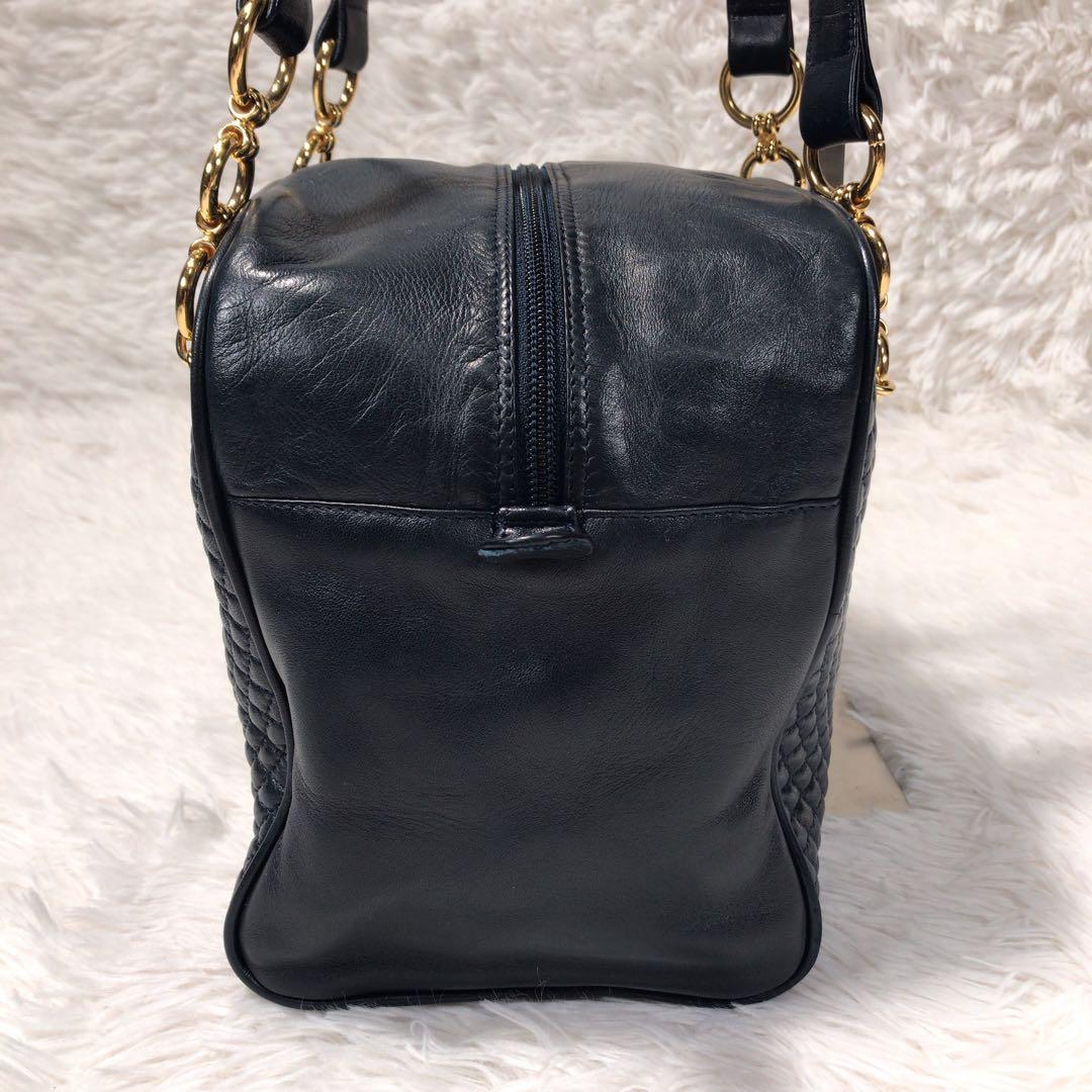 BALLY バリー レザー キルティング タッセル ショルダーバッグ ネイビー