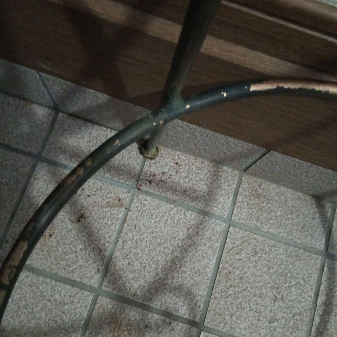 アンティークアイアンスタンドチェア型　金属製プランターラック