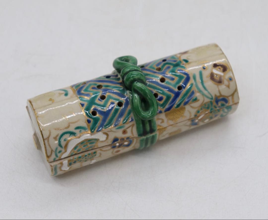 京焼の名工 野々村仁清 清右衛門 作　金彩色絵 宝尽図 巻物形 香炉0508