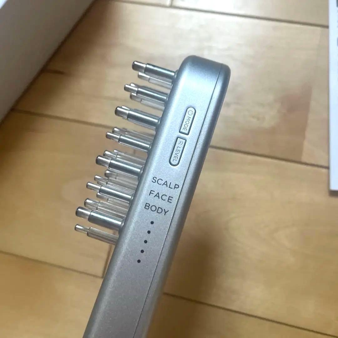 【Mikio】サロニア　EMS リフトブラシ