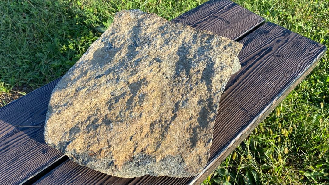 超貴重・岩手県遠野産 「遠野の銘石 角閃石」原石 20キロ 送料無料です（＃8）