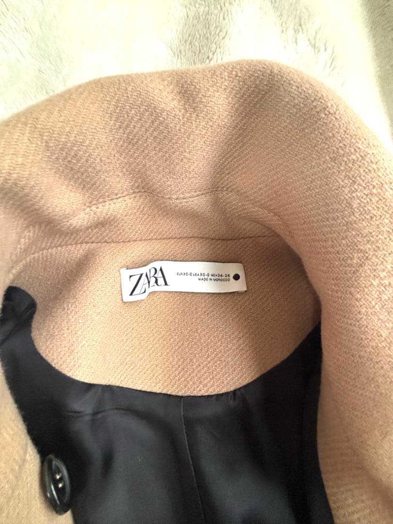 ZARAオーバーサイズショートコート
