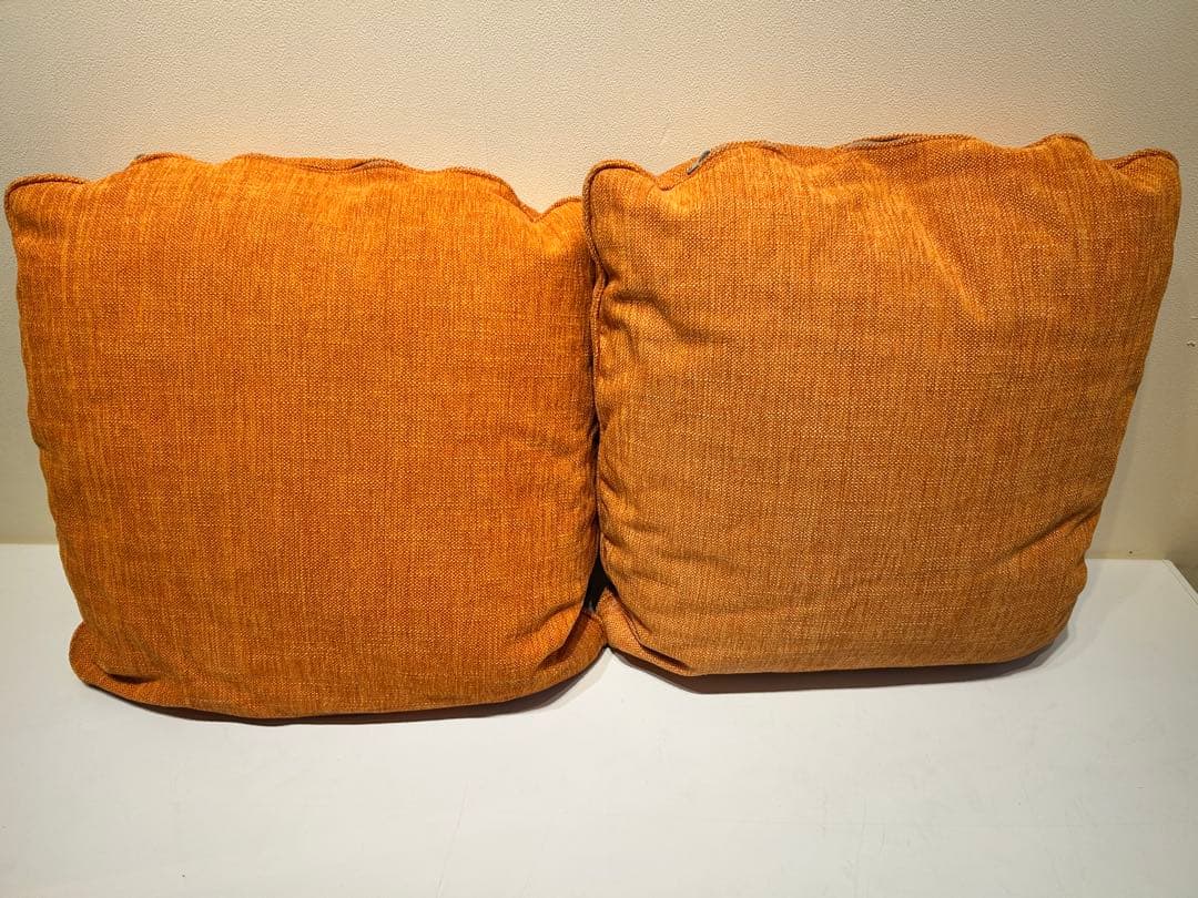 381　Arflex　OMNIO　オレンジ　40×40　2個　クッション　展示品