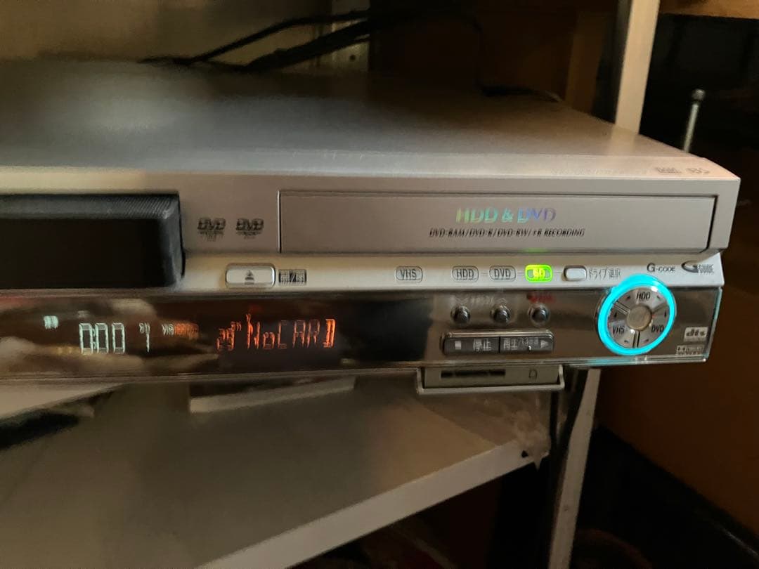 Panasonic DVDレコーダー　VHSも使えるトリプル仕様