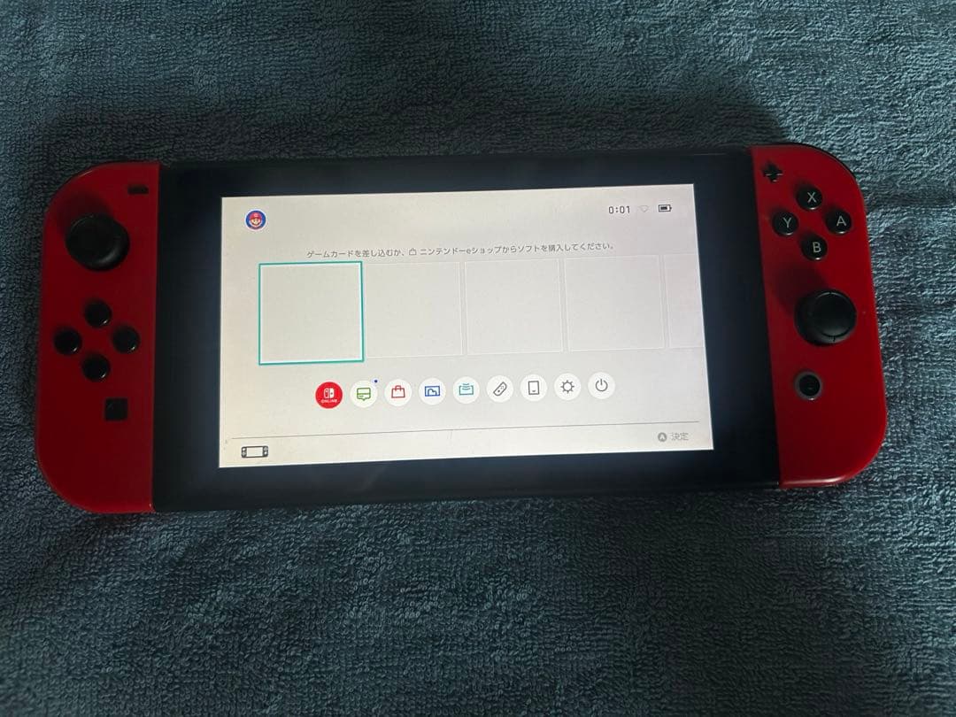 Nintendo Switch 赤/黒 本体