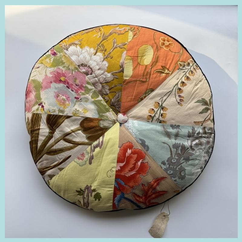 フランス製レザビヌフ LES HABITS NEUFS パッチワーク　クッション